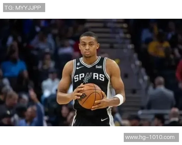 凯尔登约翰逊高效表现助力球队贡献14分6篮板2助攻展现实力